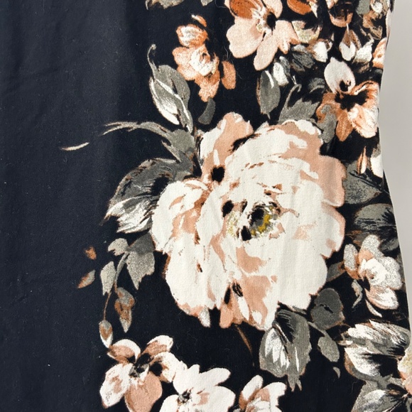 Floral print dress - Picture 2 of 2